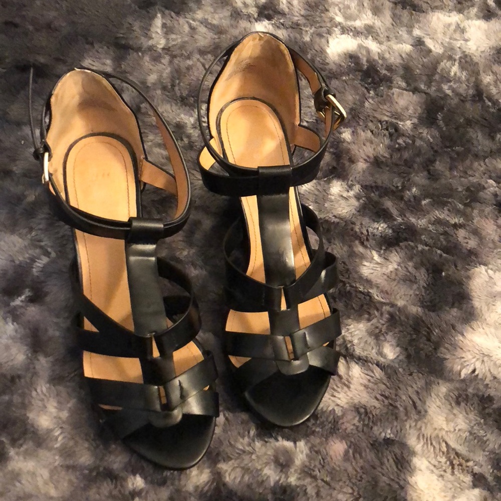 Black wedges💕 B2G1 Free